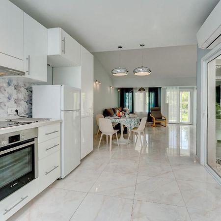 Beautiful Bungalow In Island Village Costa Adeje  Ngoại thất bức ảnh